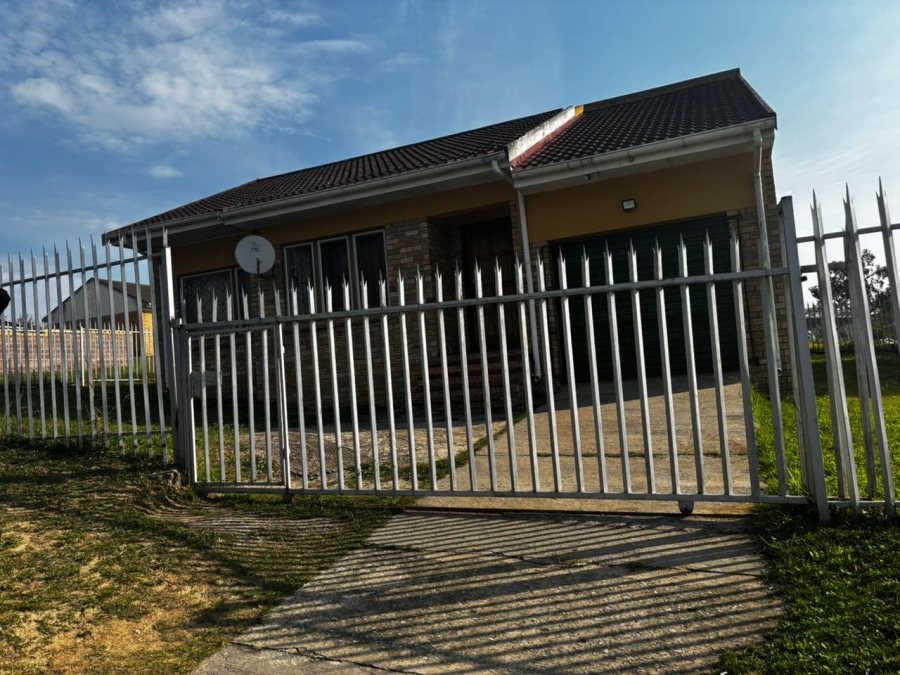 2 Bedroom Property for Sale in Balassi Valley Eastern Cape